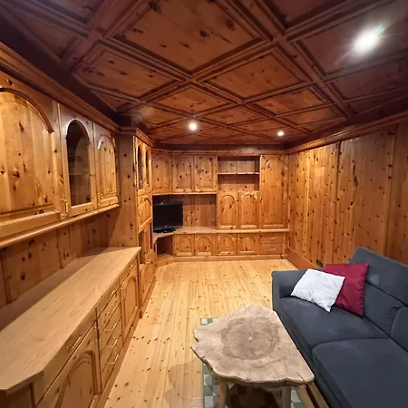 아파트 Schieslis *