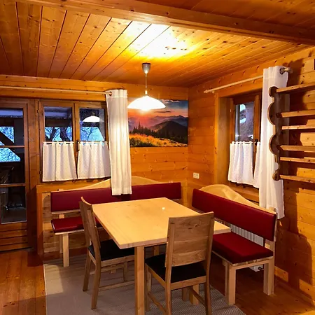 Schieslis 아파트 셍트베이트인데퍼러겐